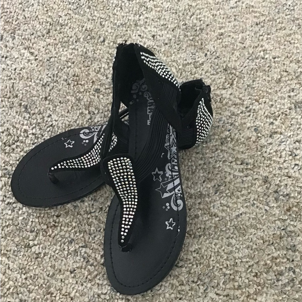 Timeless Shoe Sandals